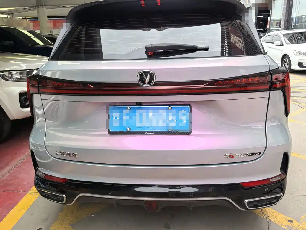Changan CS75PLUS 2023 — фото 5