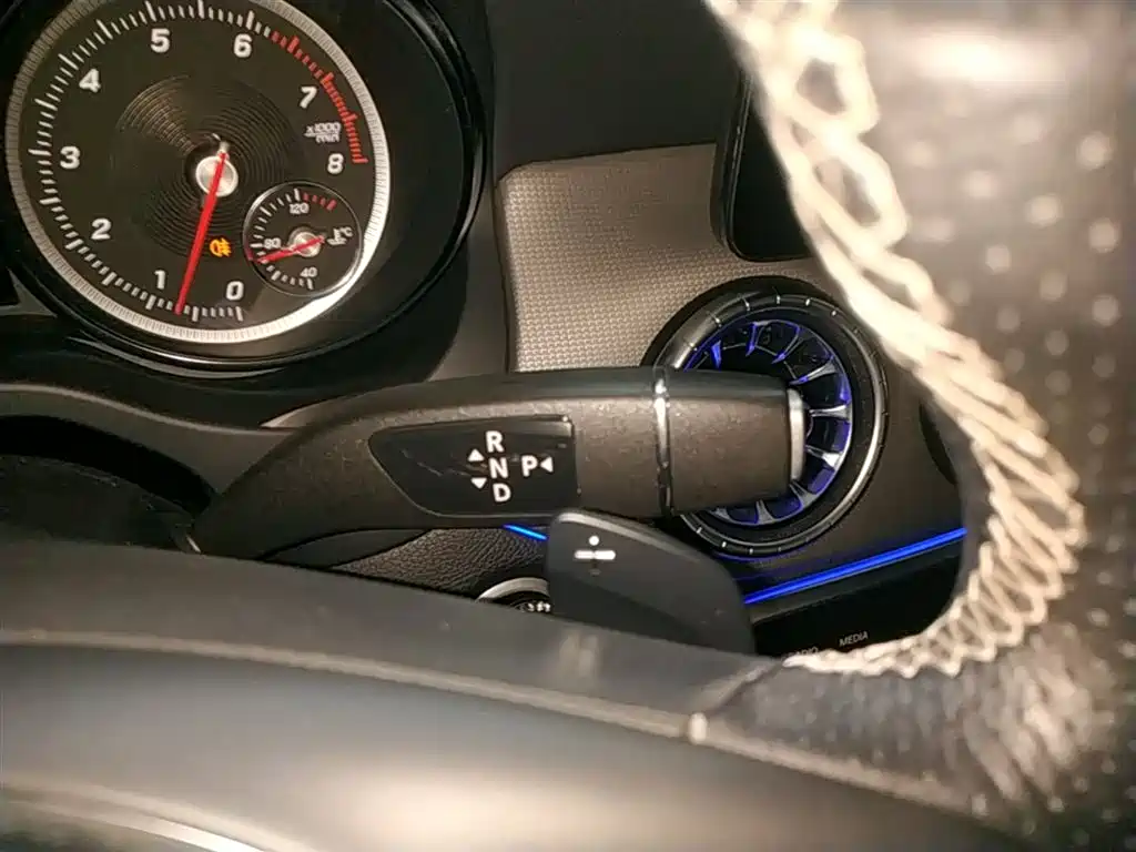 Mercedes-Benz CLA 2018 — фото 14