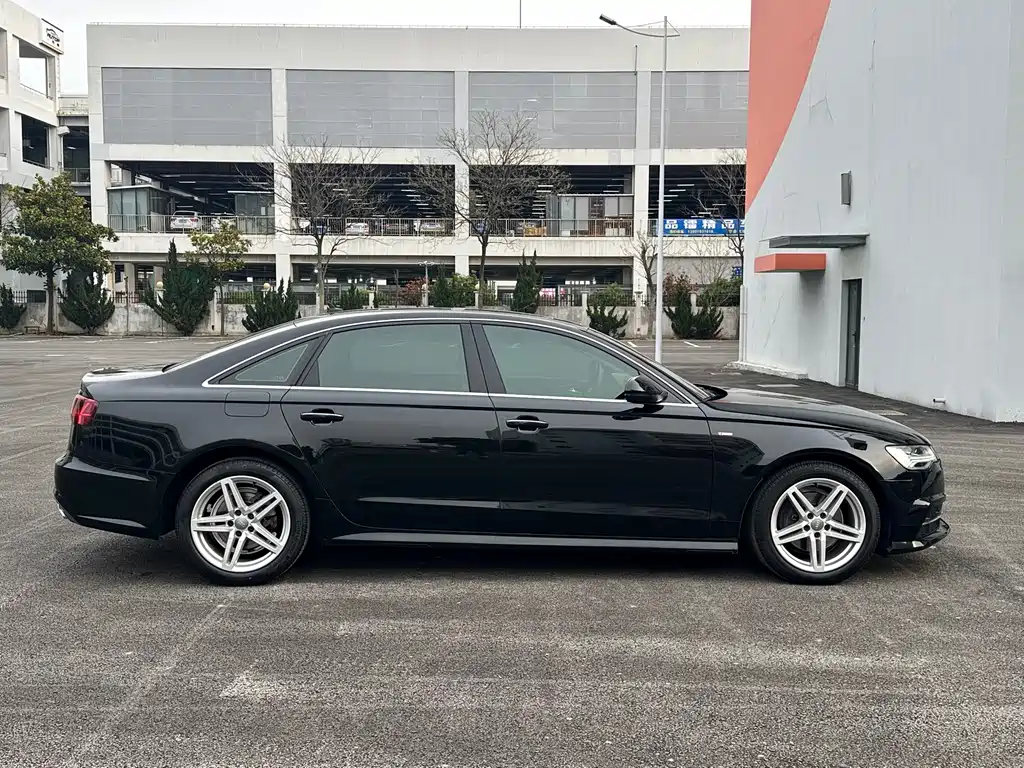 Audi A6L 2018 — фото 7