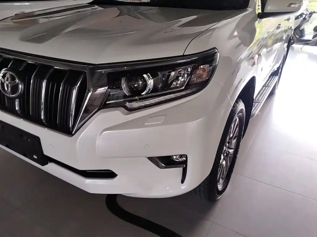 Toyota Prado 2019 — фото 24