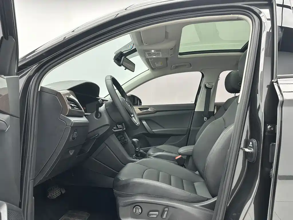 Volkswagen Tuyue 2022