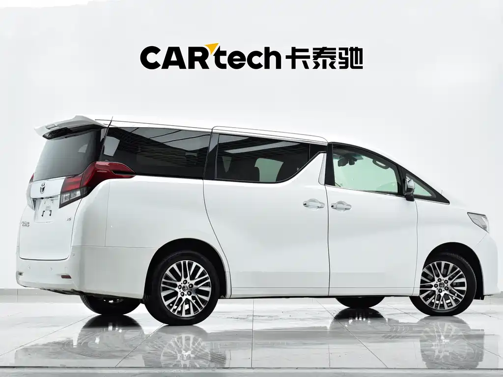 Toyota Alphard 2017 — фото 22