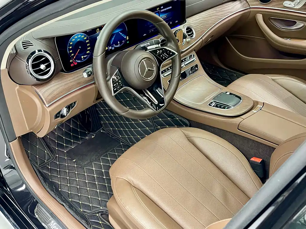 Mercedes-Benz E-Class 2021
