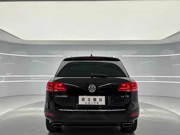 Volkswagen Touareg 2013