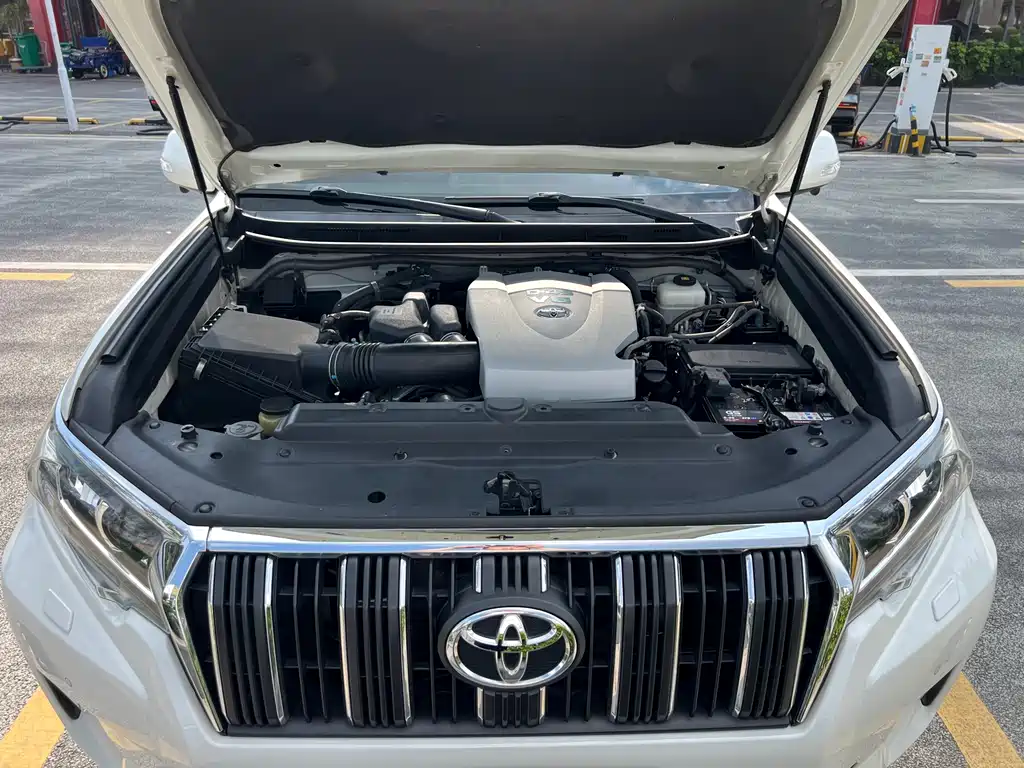 Toyota Prado 2018 — фото 26