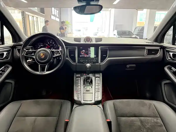 Porsche Macan 2017