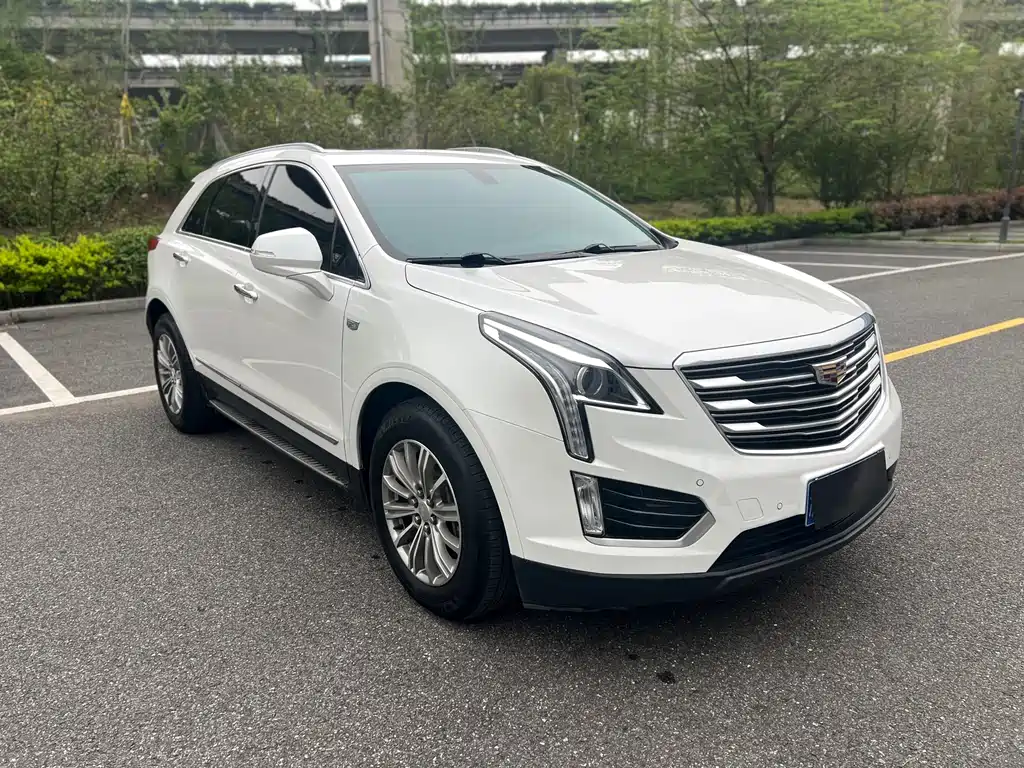 Cadillac XT5 2018 — фото 3