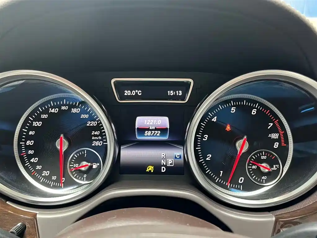 Mercedes-Benz GLS 2018 — фото 14
