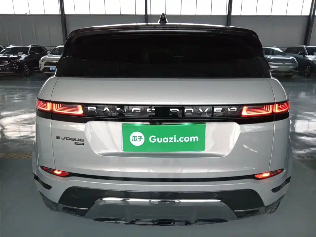 Land Rover Evoque 2022 — фото 4