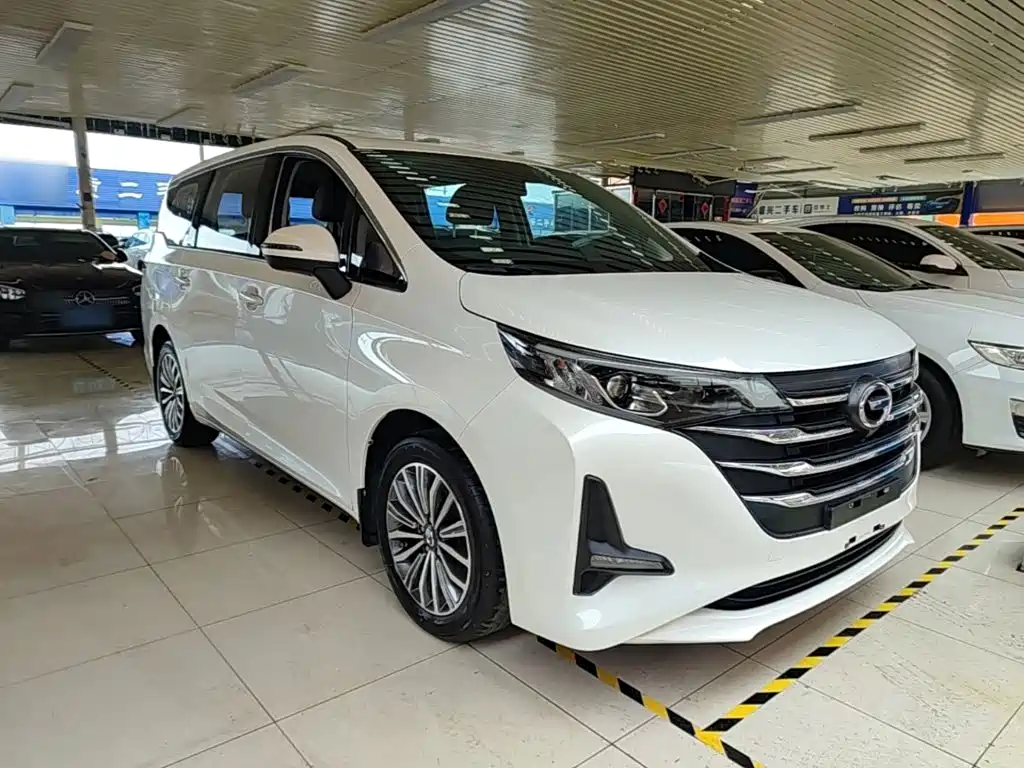 GAC Motor Trumpchi M6 2020 — фото 4