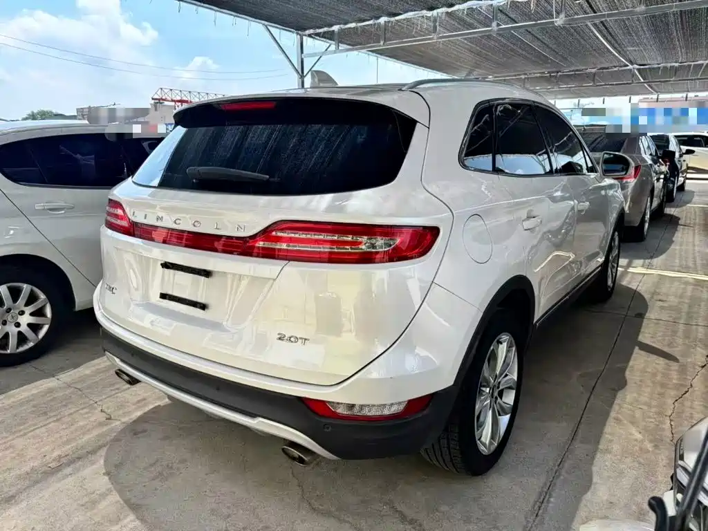 Lincoln MKC 2018