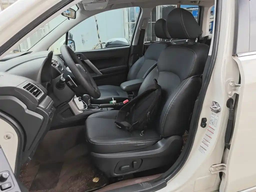 Subaru Forester 2016 — фото 15