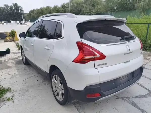 Peugeot 3008 2015