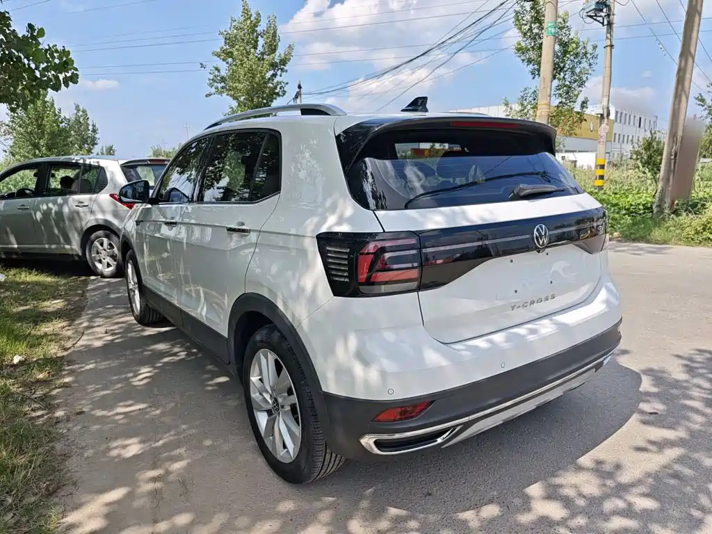 Volkswagen T-Cross 2021 — фото 23