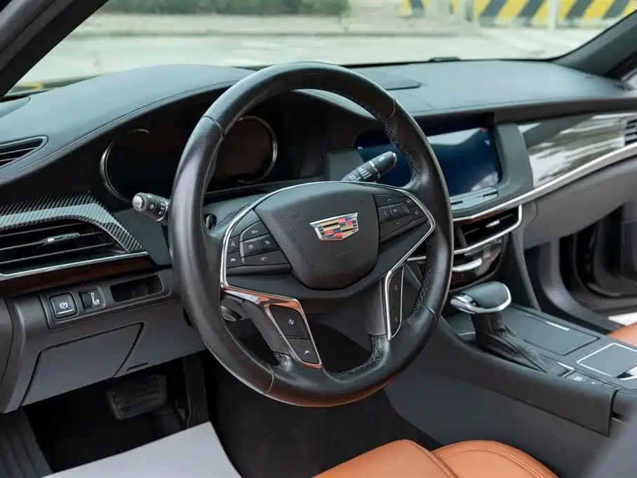 Cadillac CT6 2018 — фото 21