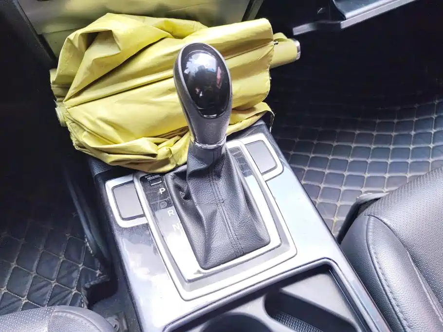 Hyundai Mistra 2015 — фото 16