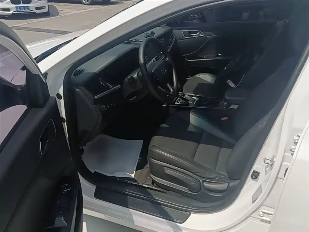 Hyundai Mistra 2020 — фото 16
