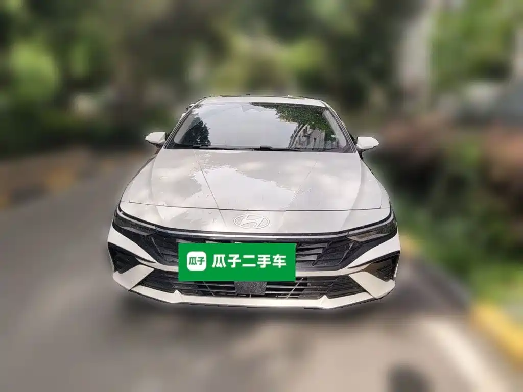 Hyundai Elantra 2024 — фото 24