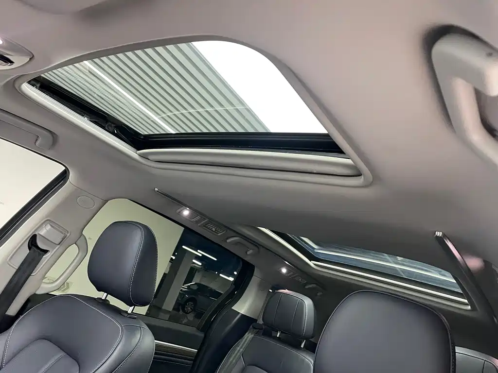 GAC Motor Trumpchi M8 2022 — фото 14