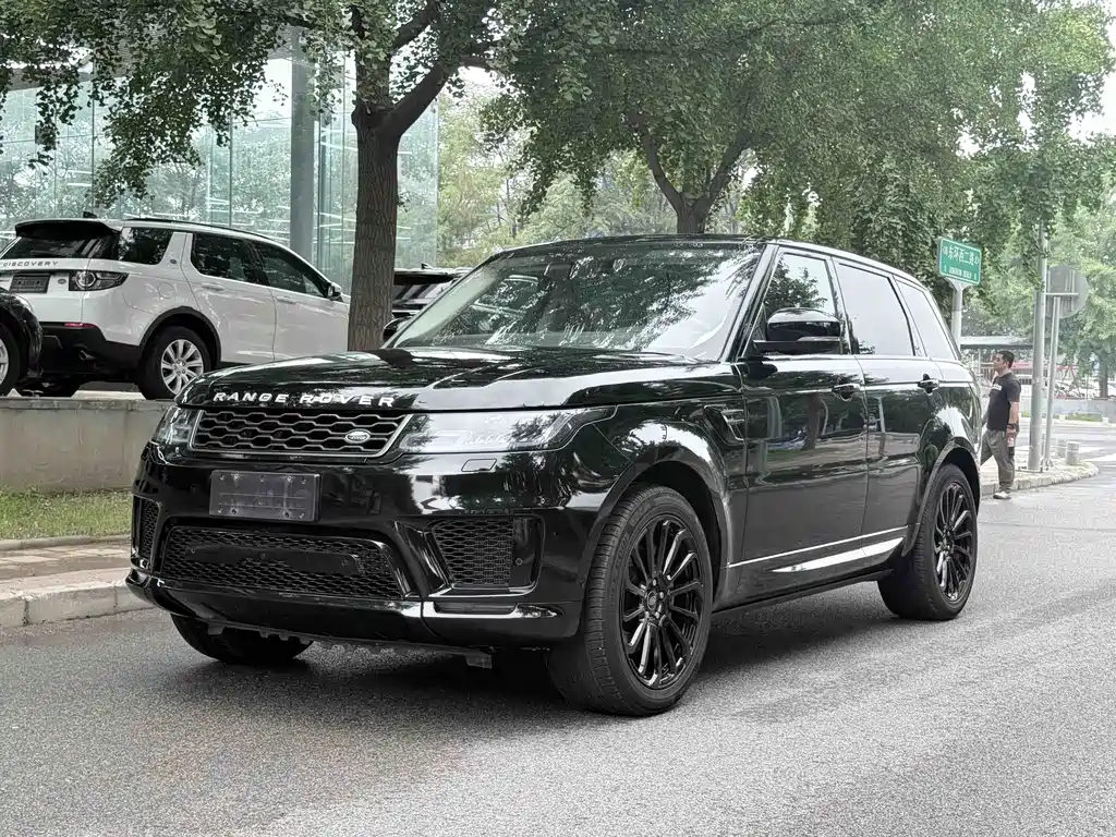 Land Rover Range Rover Sport 2018 — фото 1