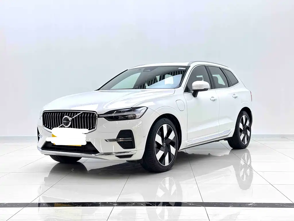 Volvo XC60 PHEV 2024