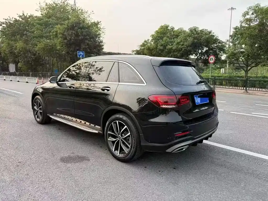 Mercedes-Benz GLC 2021 — фото 2
