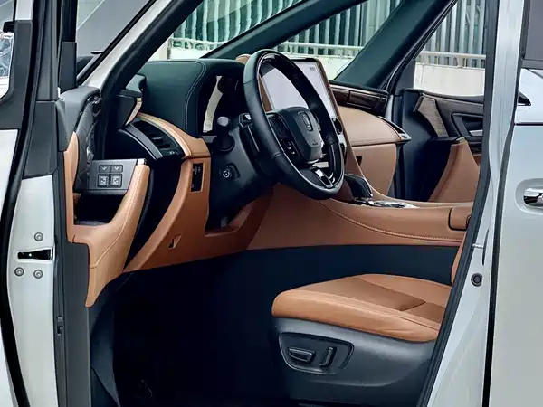 Toyota Wilfa 2025