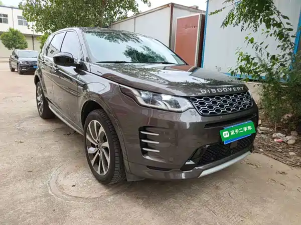 Land Rover Discovery Sport 2024