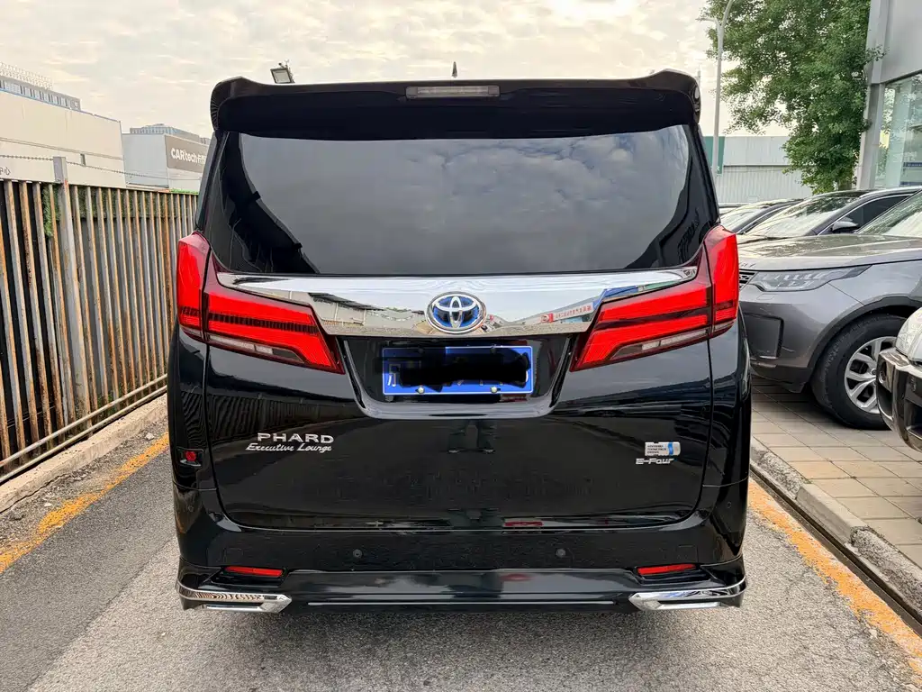 Toyota Alphard 2021 — фото 4