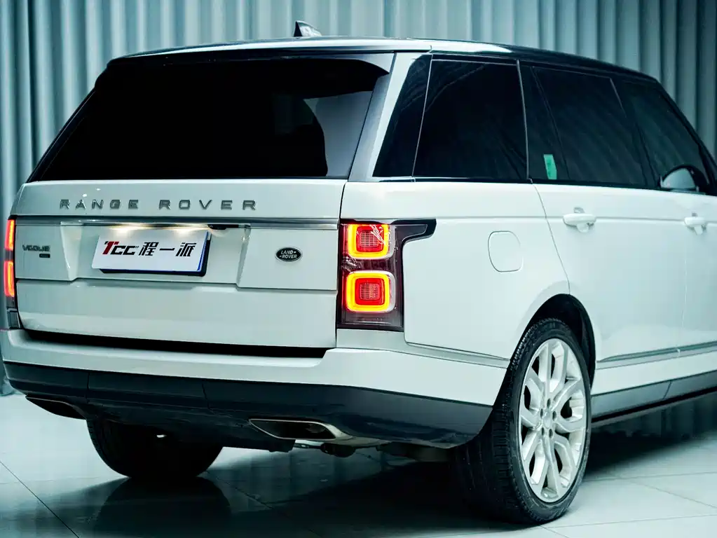 Land Rover Range Rover 2022 — фото 6