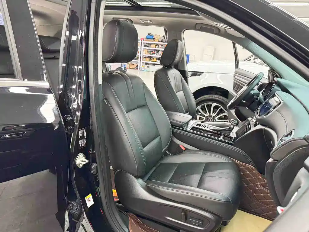 GAC Trumpchi GS8 2021 — фото 18