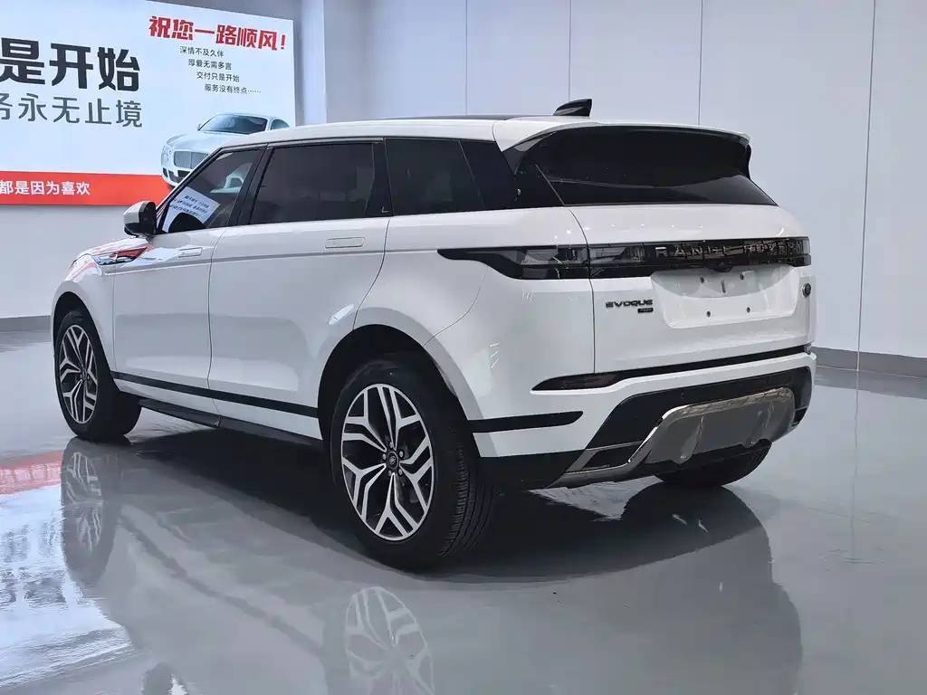 Land Rover Range Rover Evoque 2023 — фото 9