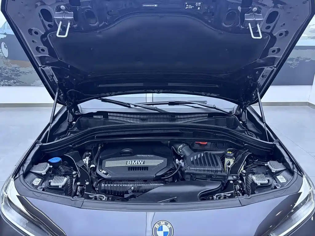 BMW X2 2022 — фото 17
