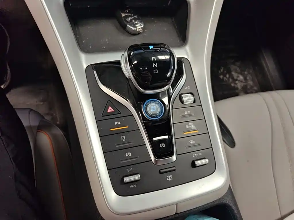 BYD Song Pro New Energy 2024 — фото 14
