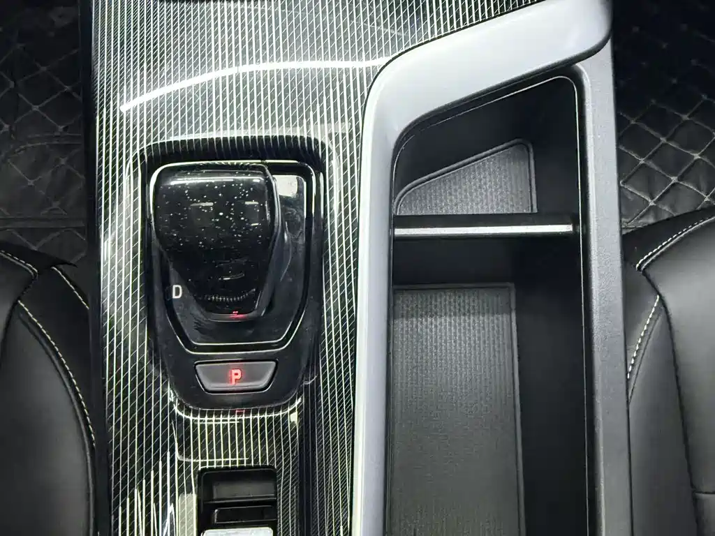 Haval Chitu 2022 — фото 14