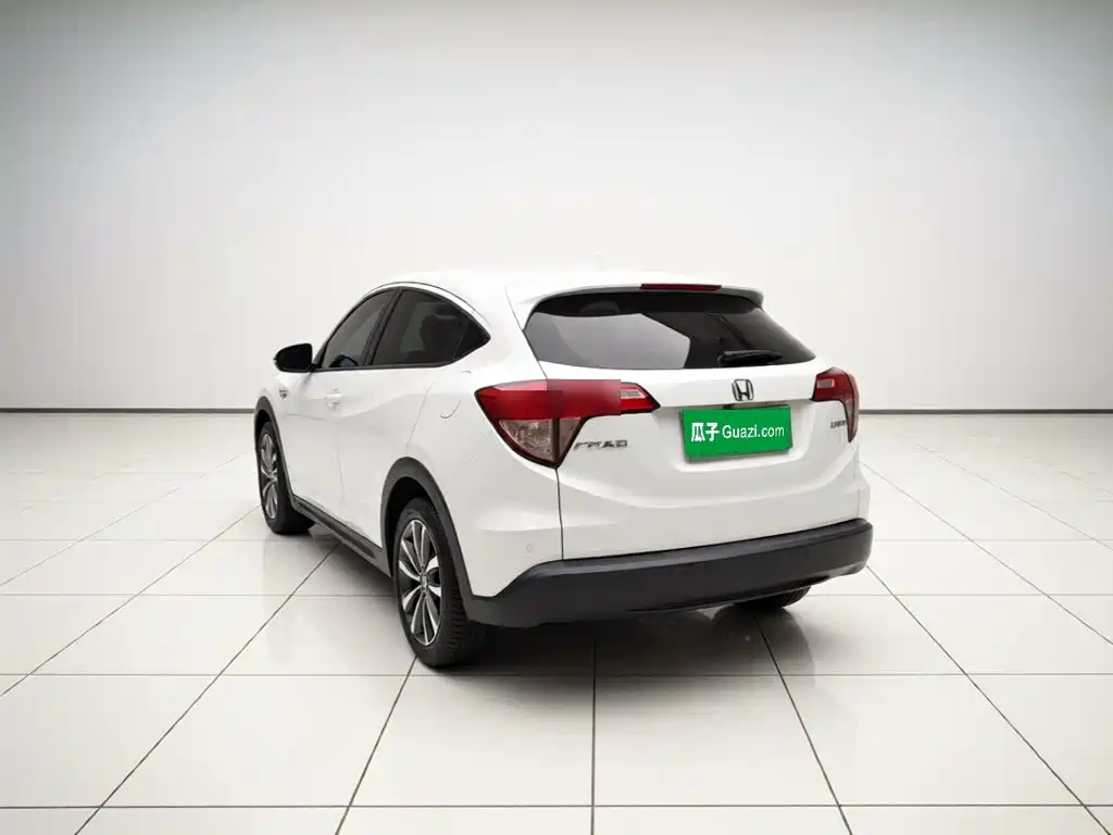 Honda Vezel 2016