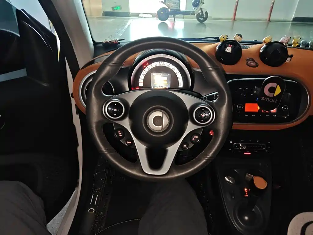 smart Fortwo 2017 — фото 3