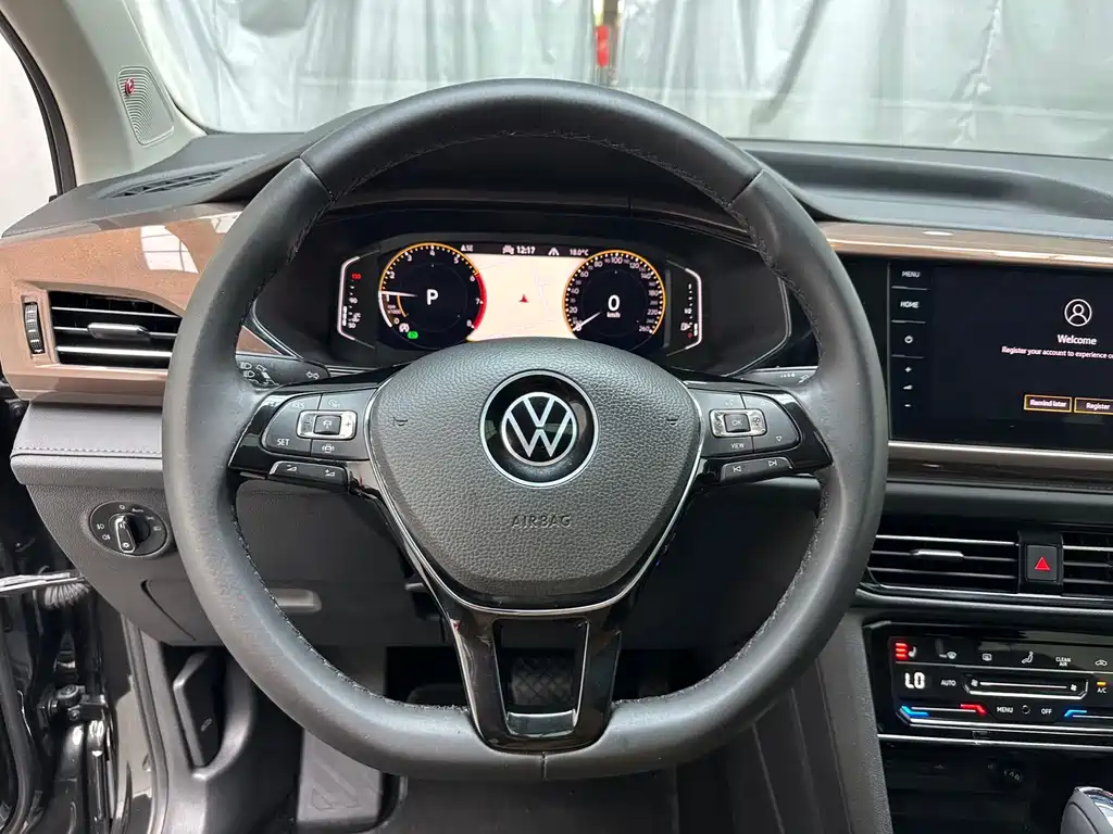 Volkswagen Tharu 2021
