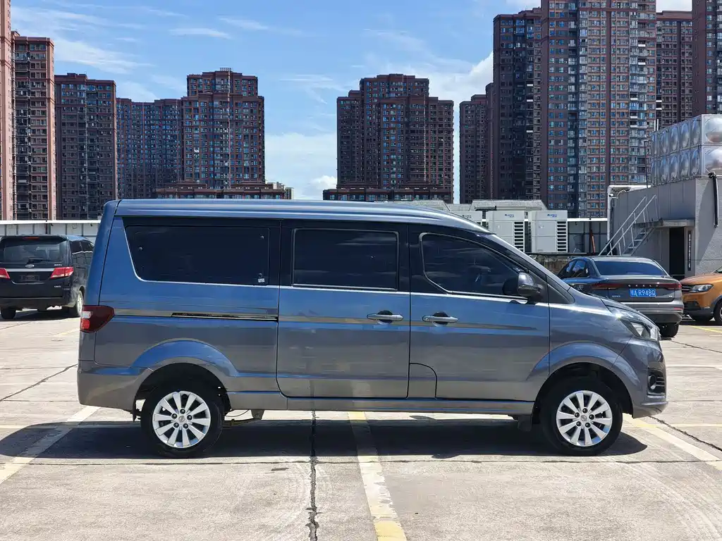 Jinbei Golden Sea Lion M Classic 2023 — фото 8