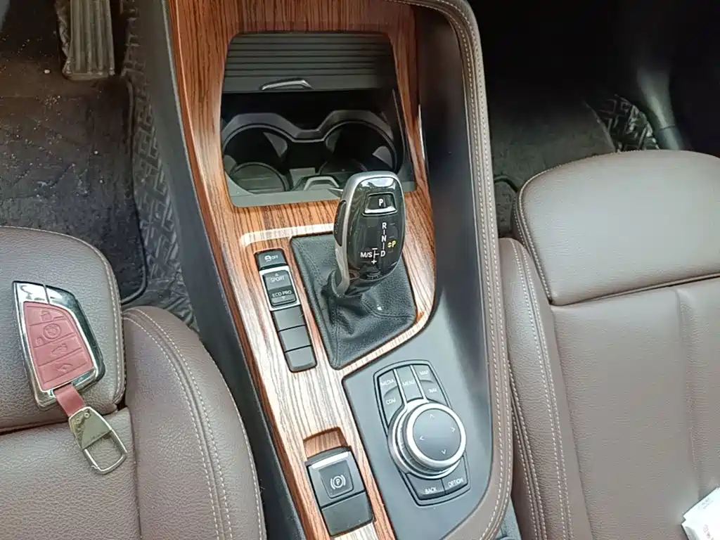 BMW X1 2020 — фото 14