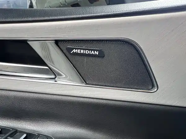 Jaguar XEL 2019