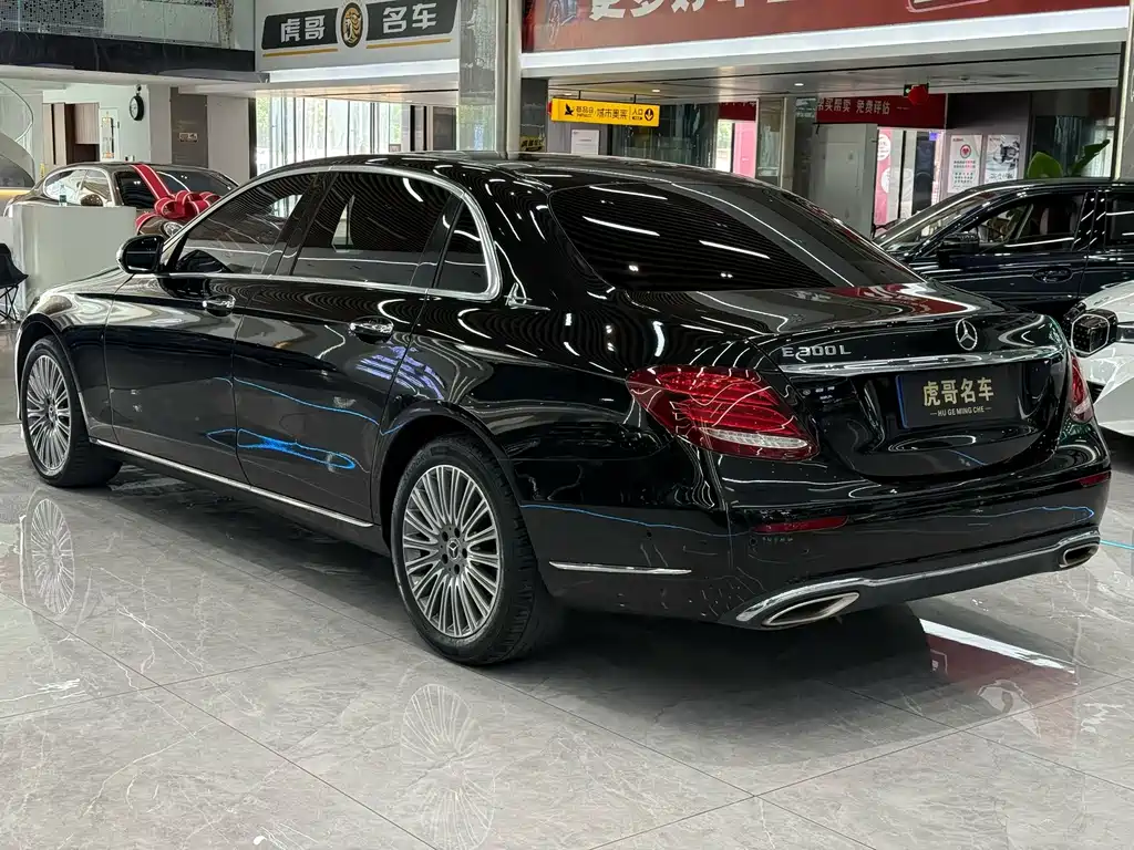 Mercedes-Benz E-Class 2020 — фото 9