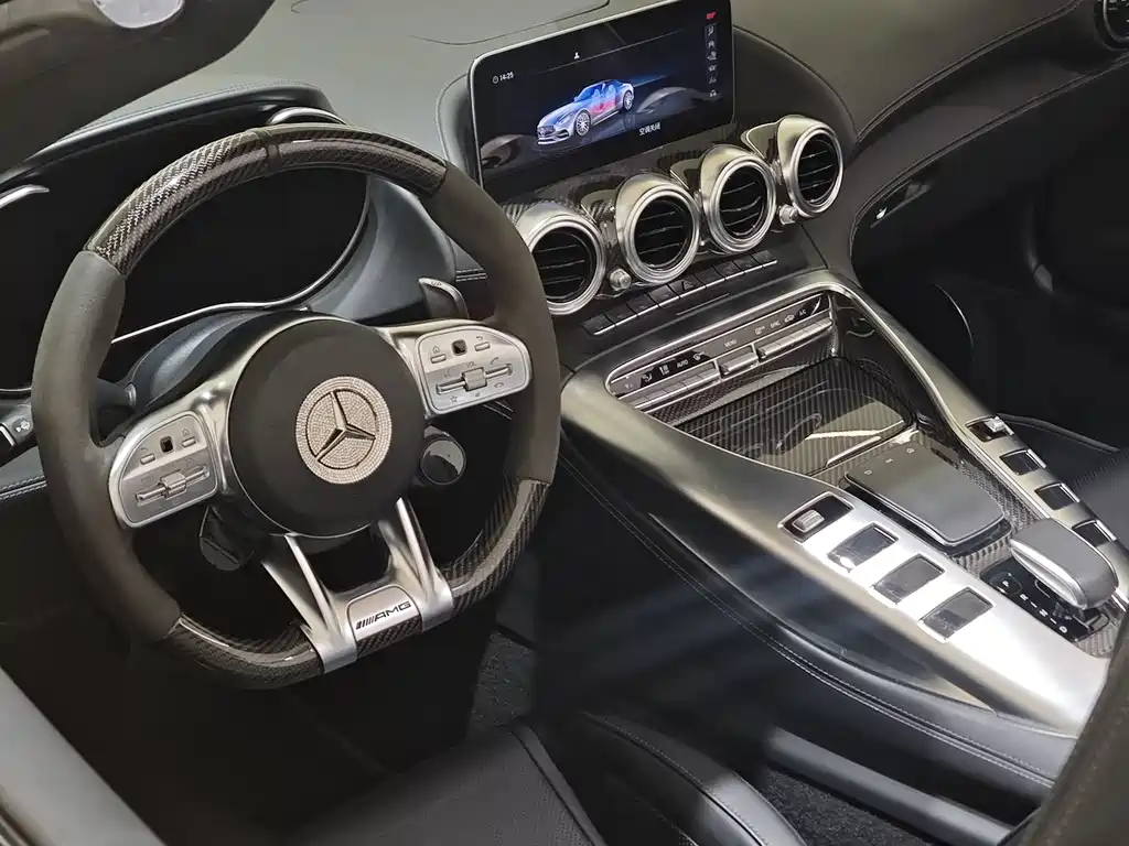 Mercedes-Benz AMG GT 2021 — фото 10