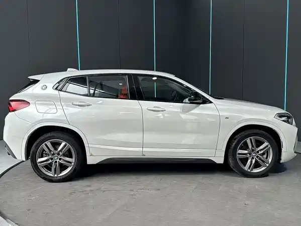 BMW X2 2023