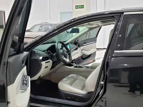 Nissan Teana 2019