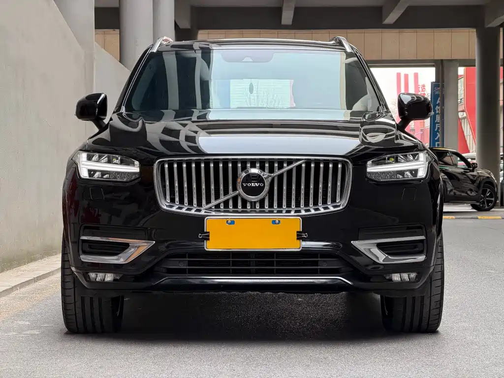 Volvo XC90 2023 — фото 2