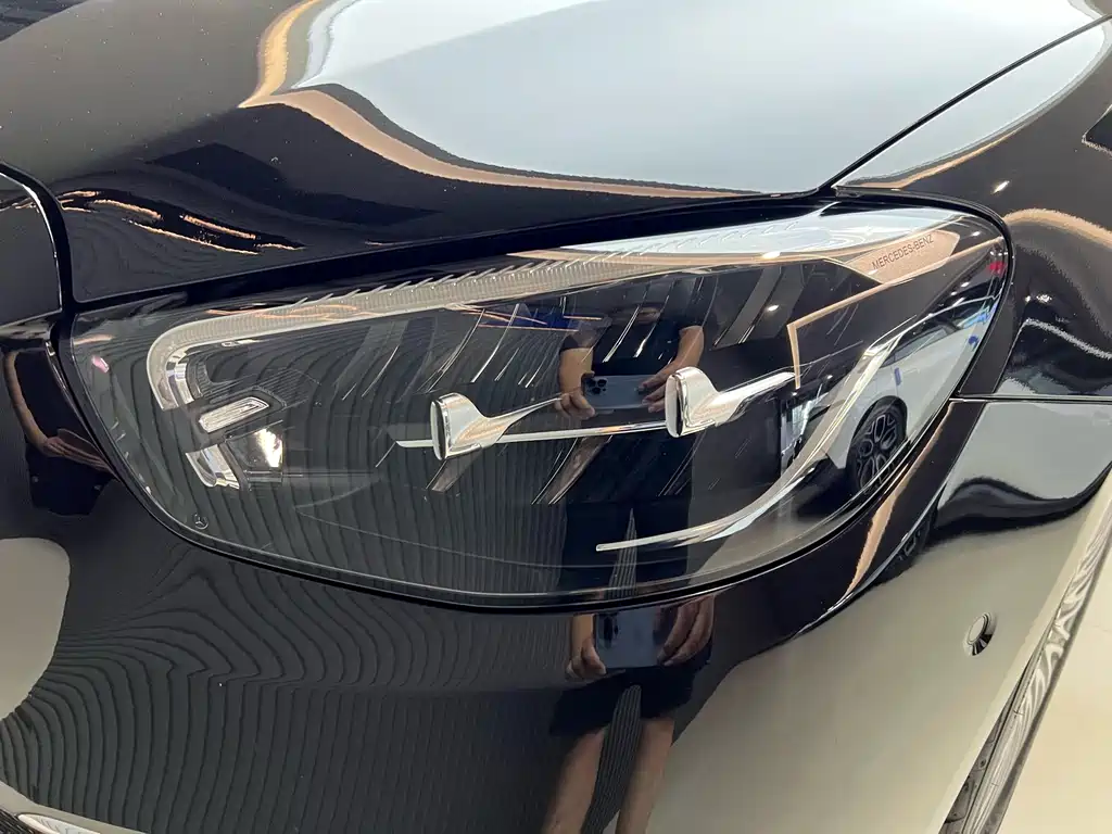 Mercedes-Benz E-Class 2023 — фото 21