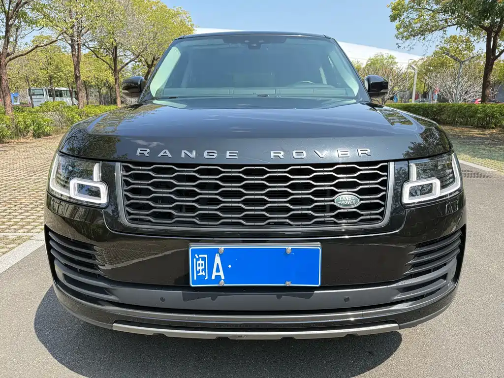 Land Rover Range Rover 2019 — фото 2