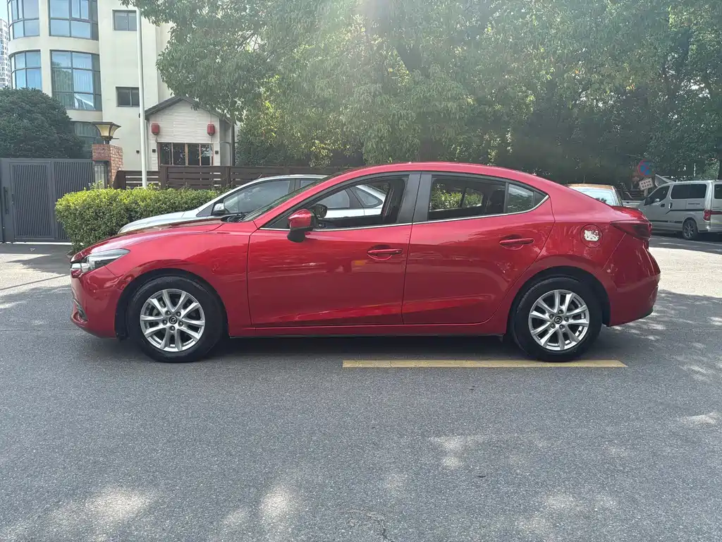 Mazda 3 Axela 2017
