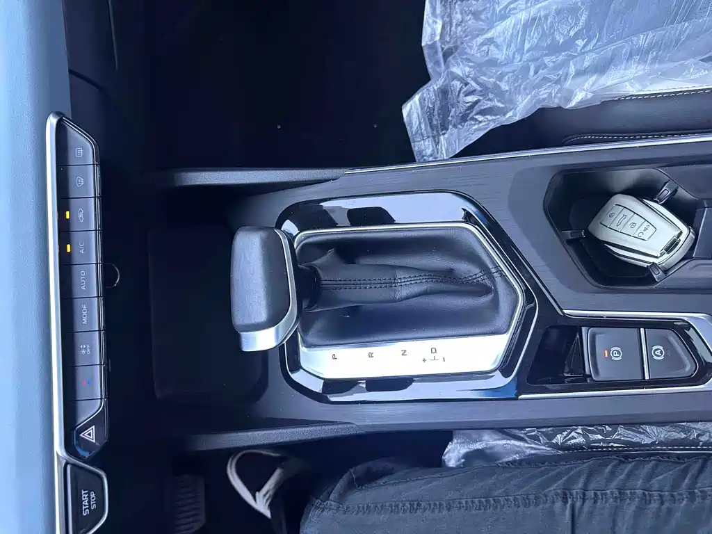 Geely Emgrand S 2023 — фото 15